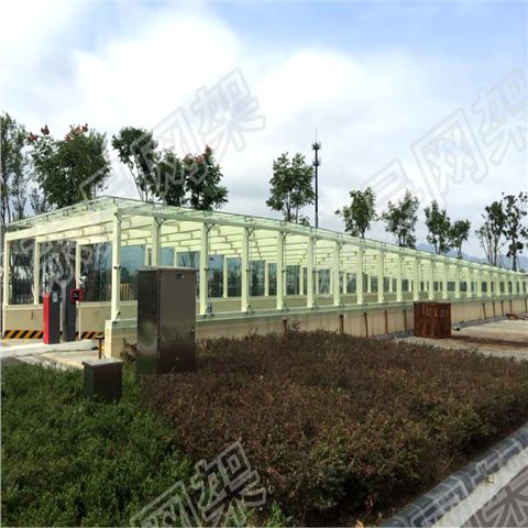 廣場(chǎng)地下車庫(kù)入口玻璃雨棚