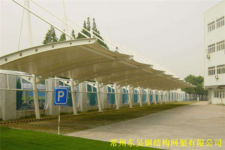 學校行政大樓膜結構車棚