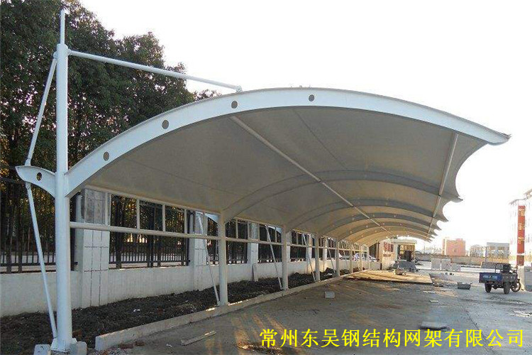 學校醫(yī)院行政大樓膜結構車棚